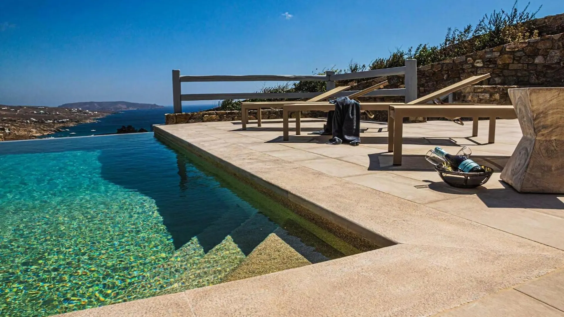 Splendid Mykonos Villa Villa Agape 5 Bedrooms Private Pool With Stunning Sea Views Outdoor Lounge Dining Area Hot Tub Kalafatis