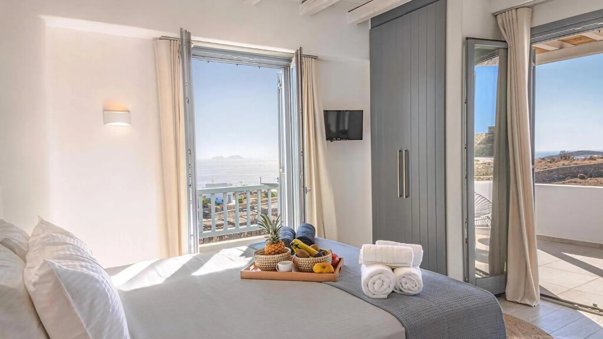 Splendid Mykonos Villa Villa Agape 5 Bedrooms Private Pool With Stunning Sea Views Outdoor Lounge Dining Area Hot Tub Kalafatis